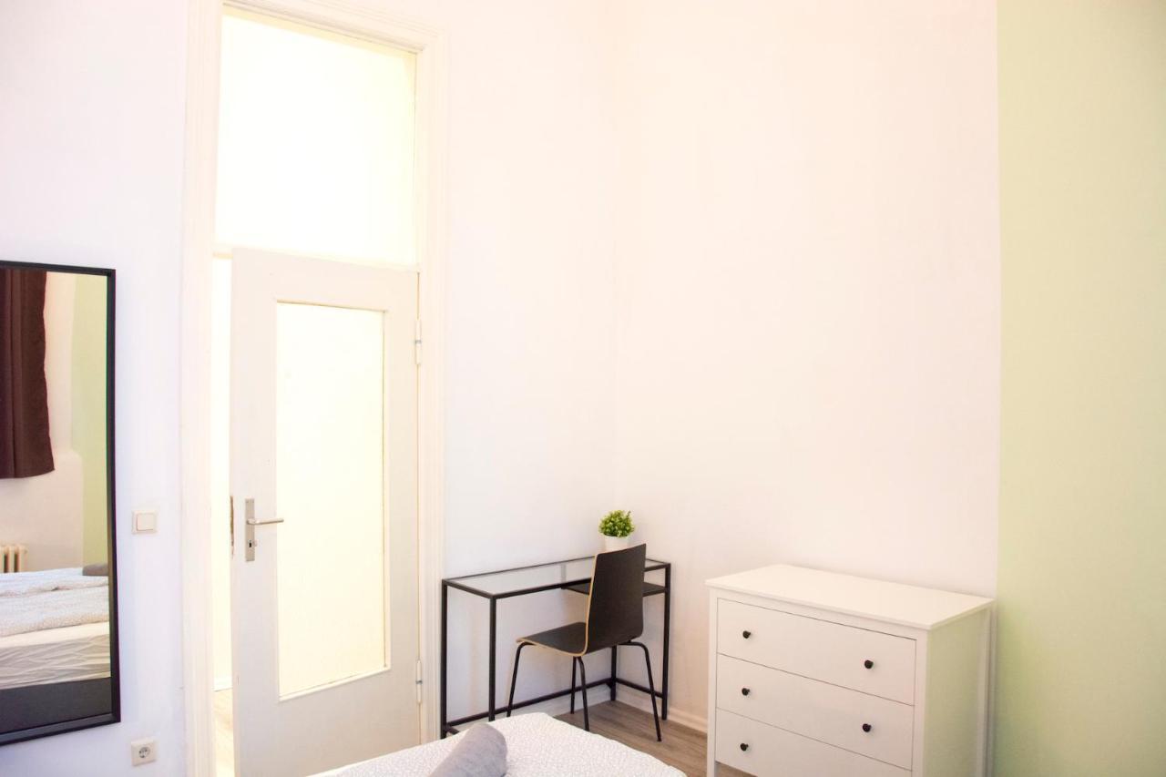 Moabit Family Apartment Берлін Екстер'єр фото