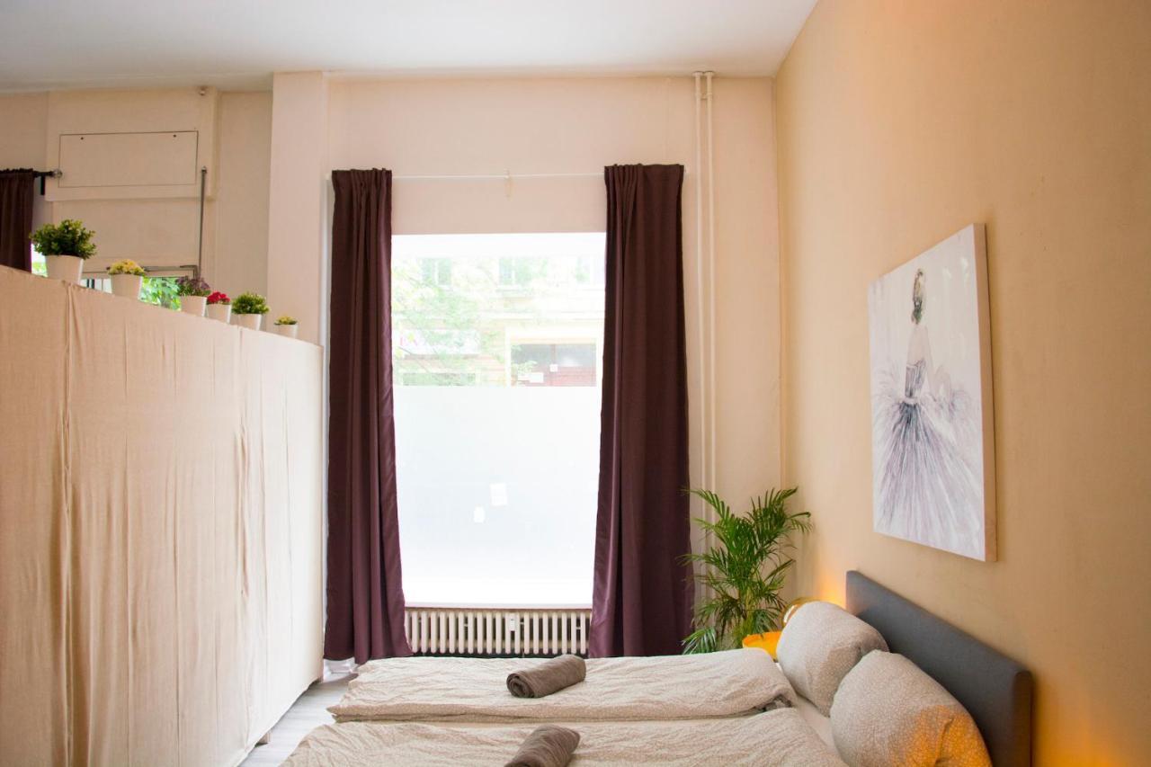 Moabit Family Apartment Берлін Екстер'єр фото